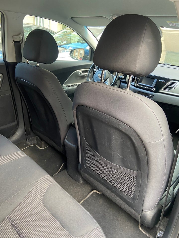 Kia Niro 1,6 HEV Comfort DCT 5d