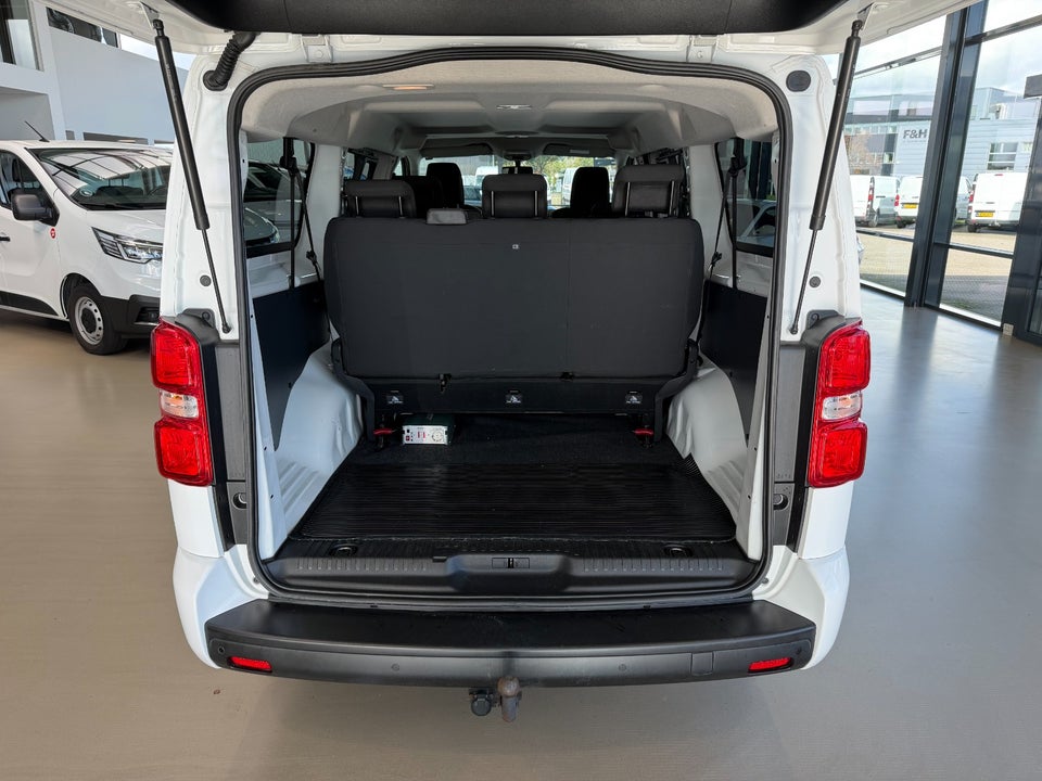 Toyota ProAce Verso 2,0 D 120 Medium Combi aut. 5d