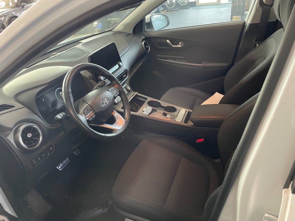 Hyundai Kona 64 EV Trend 5d