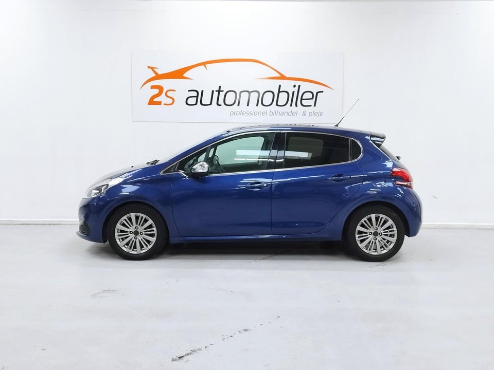 Peugeot 208 1,6 BlueHDi 100 Desire Sky 5d