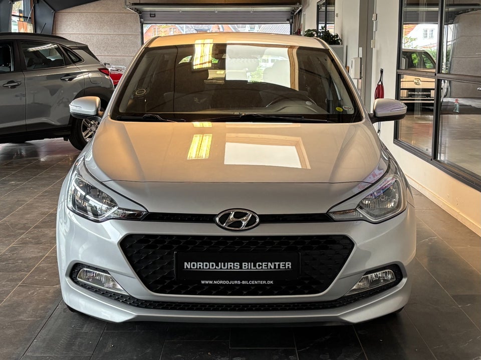 Hyundai i20 1,25 Trend 5d