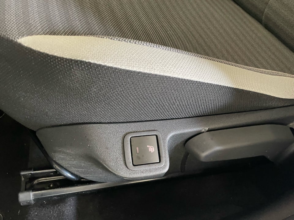 Toyota Aygo 1,0 VVT-i x-plore 5d