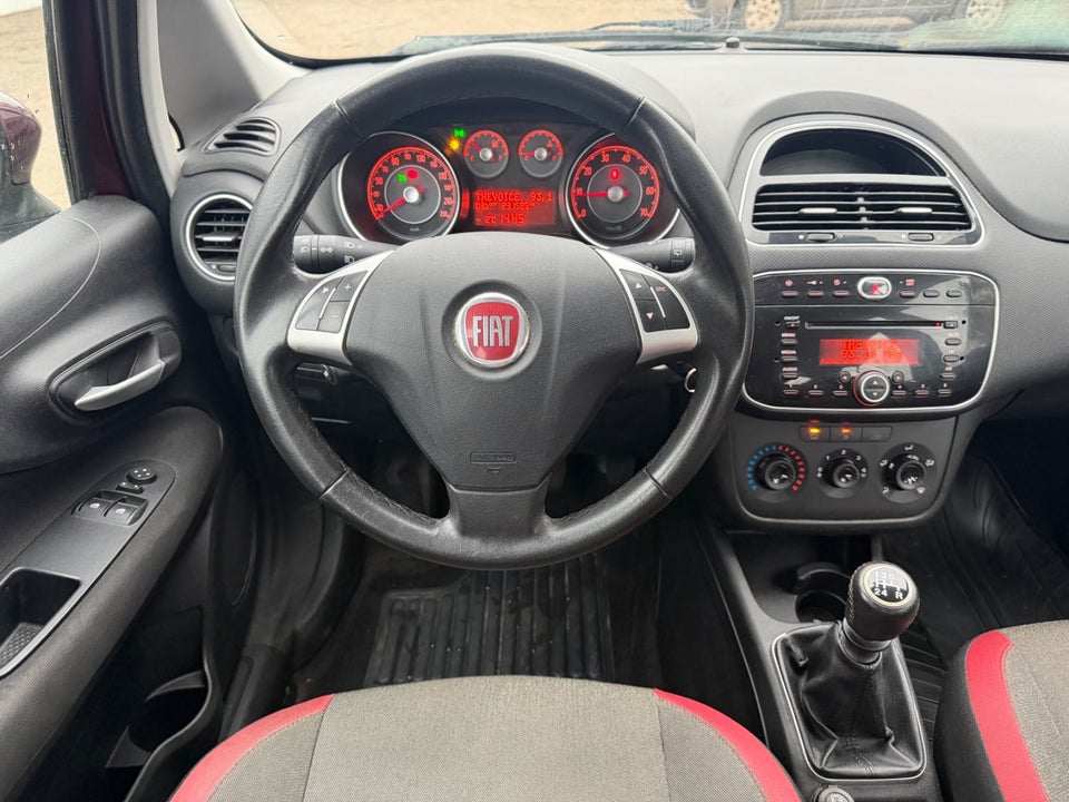 Fiat Punto 1,4 Dynamic 5d