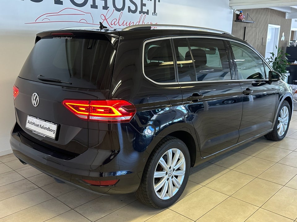 VW Touran 2,0 TDi 190 Highline DSG 5d