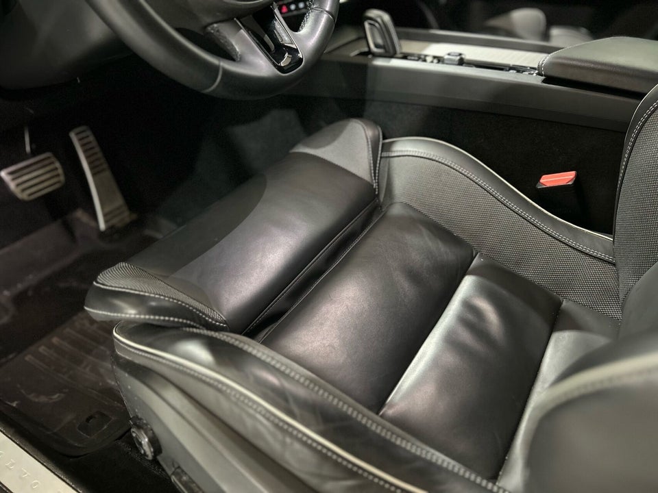 Volvo V60 2,0 B4 197 R-Design aut. 5d