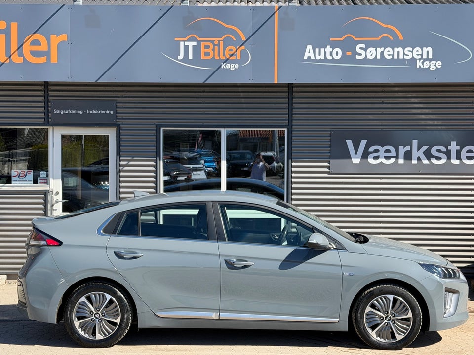 Hyundai Ioniq 1,6 PHEV Premium+ DCT 5d