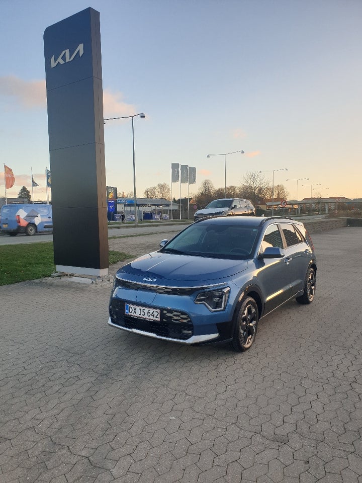 Kia Niro 64 EV Upgrade 5d