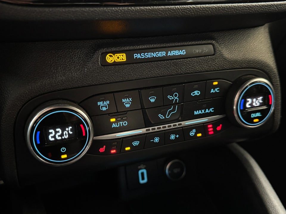 Ford Focus 1,5 EcoBlue ST-Line stc. 5d