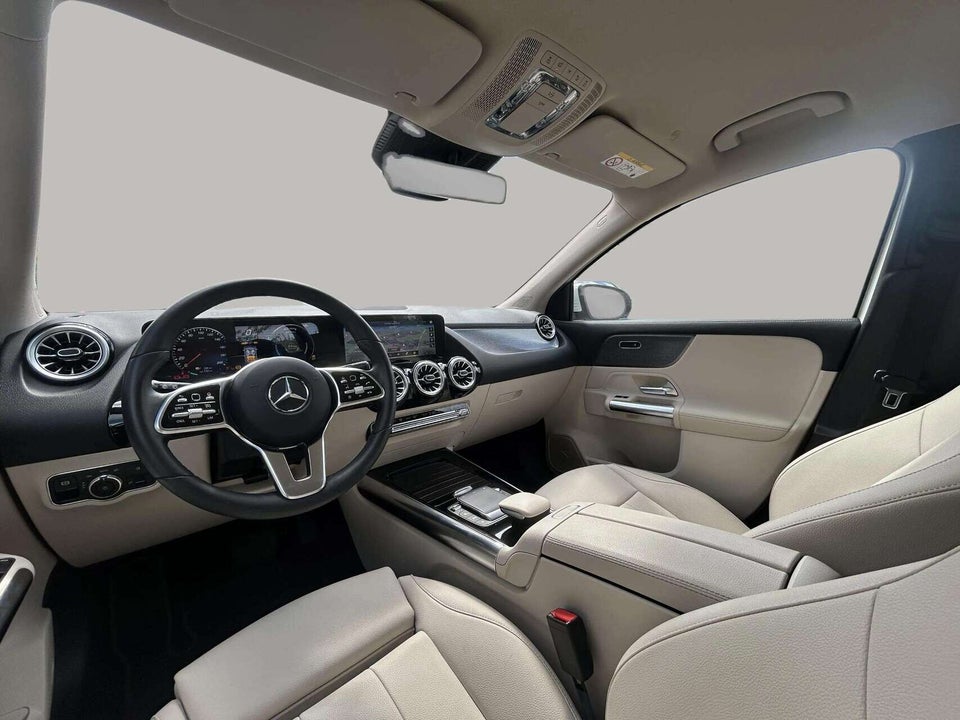 Mercedes EQB250 Progressive 5d