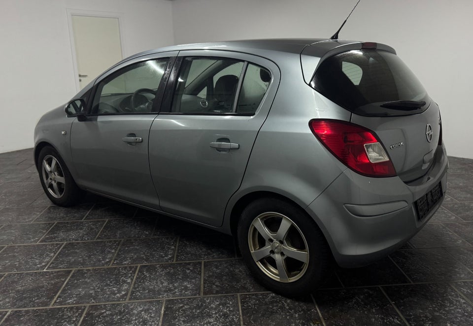 Opel Corsa 1,3 CDTi 95 Cosmo eco 5d