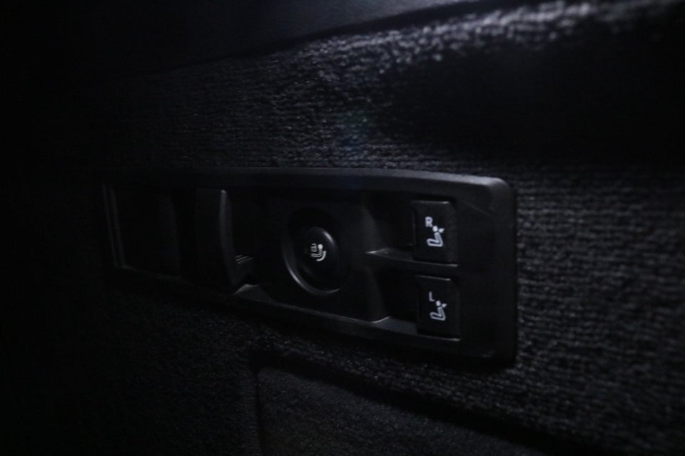 BMW iX xDrive40 Fully Charged Sport 5d