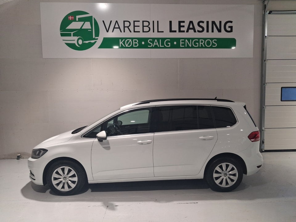 VW Touran 2,0 TDi 150 Comfortline DSG Van 5d