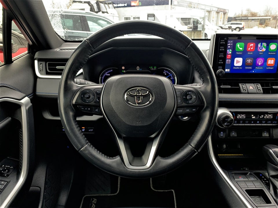 Toyota RAV4 2,5 Hybrid H3 Business MDS 5d
