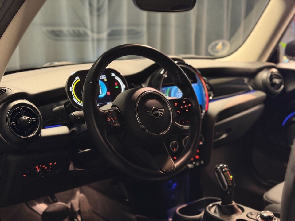 MINI Cooper SE Edition Premium 3d