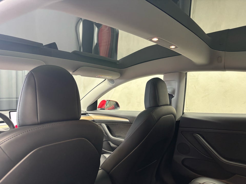 Tesla Model 3 Performance AWD 4d