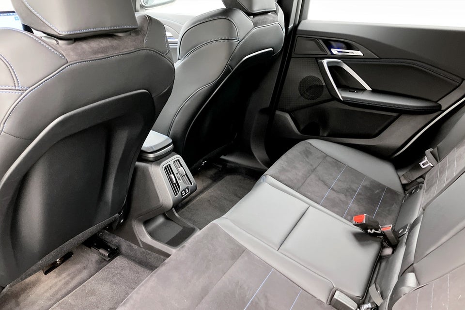 BMW iX1 eDrive20 M-Sport 5d