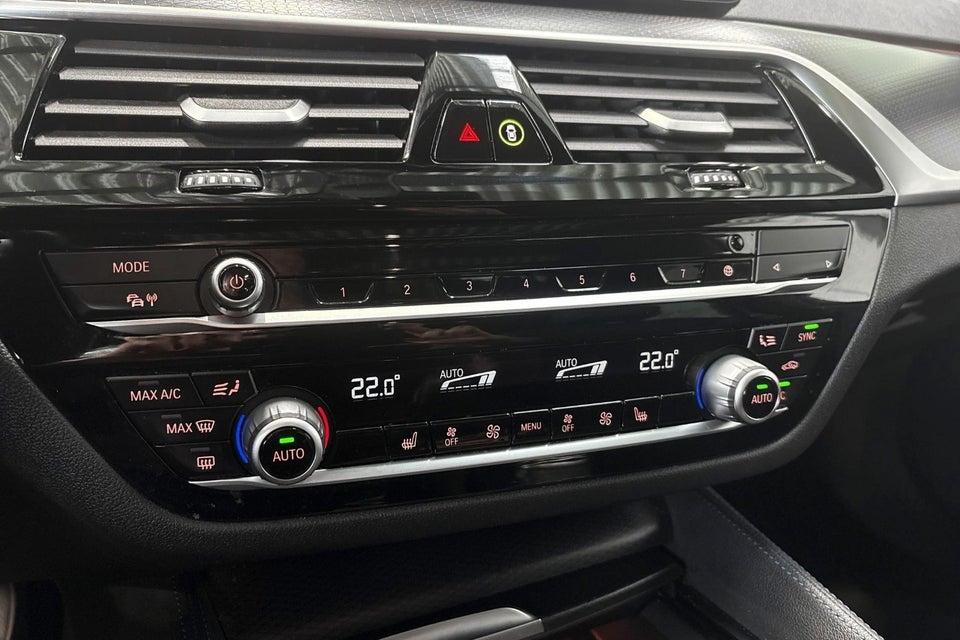 BMW 530d 3,0 Touring M-Sport xDrive aut. 5d