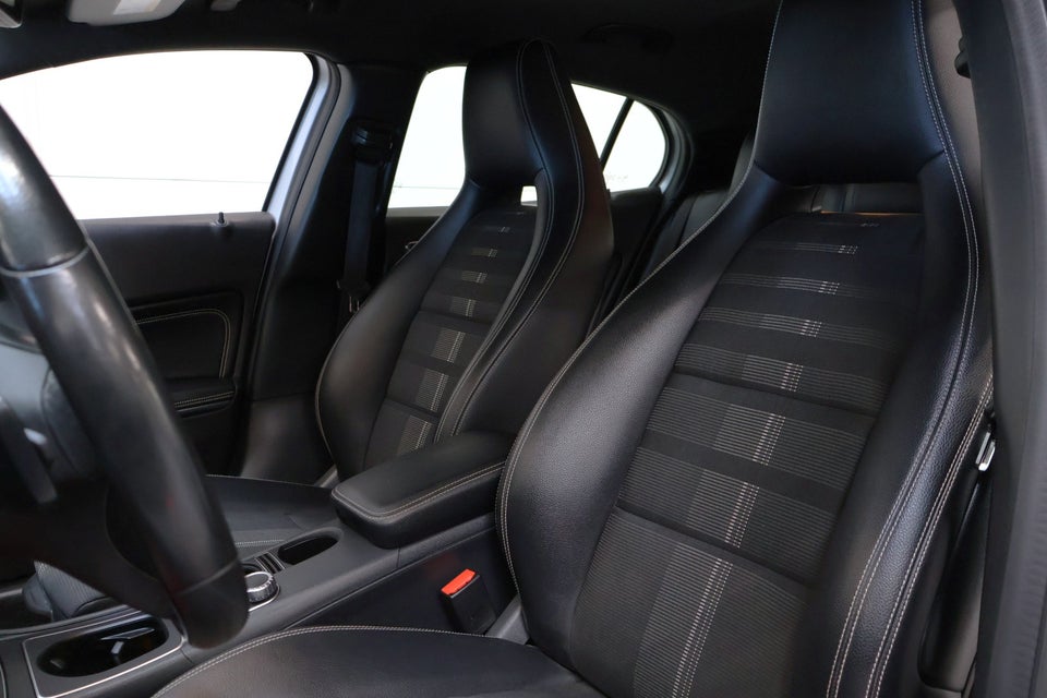 Mercedes GLA220 d 2,2 Urban aut. 5d