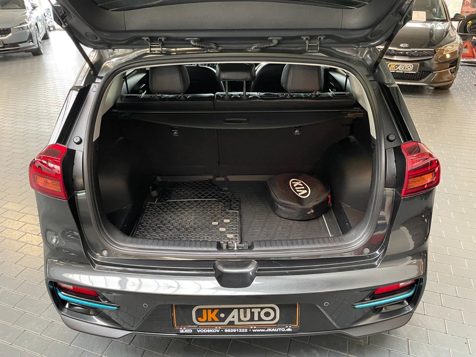 Kia e-Niro 64 Premium 5d