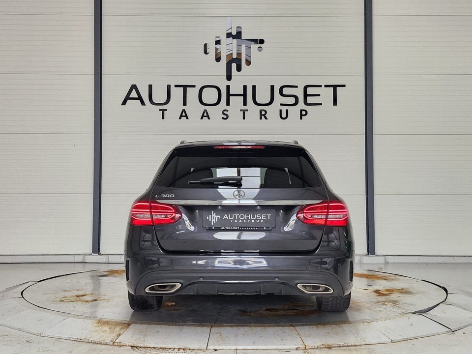 Mercedes C300 2,0 AMG Line Night Edition stc. aut. 5d