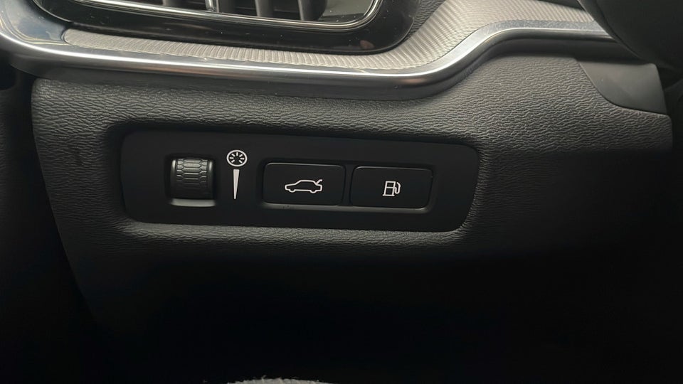 Volvo S60 2,0 T8 ReCharge R-Design aut. AWD 4d