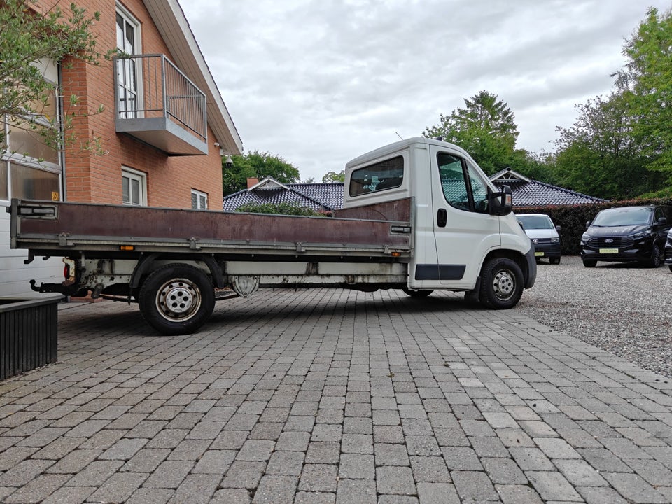 Peugeot Boxer 335 2,2 HDi 130 Ladvogn L3 2d