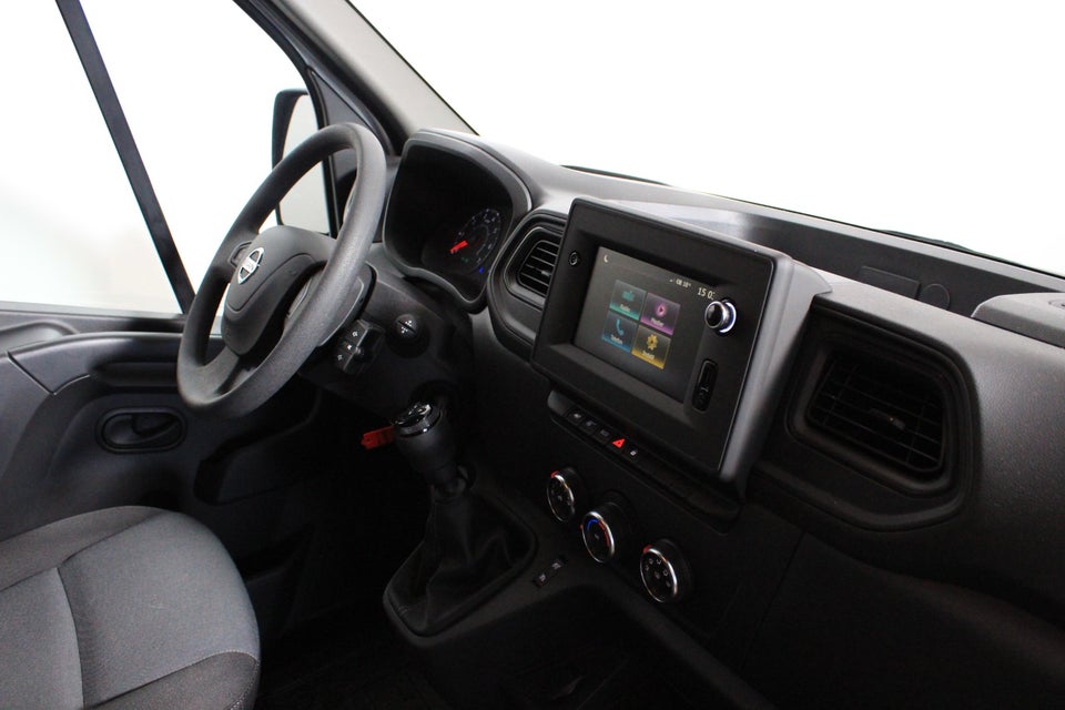 Nissan Interstar 2,3 dCi 150 L3H2 N-Connecta Van