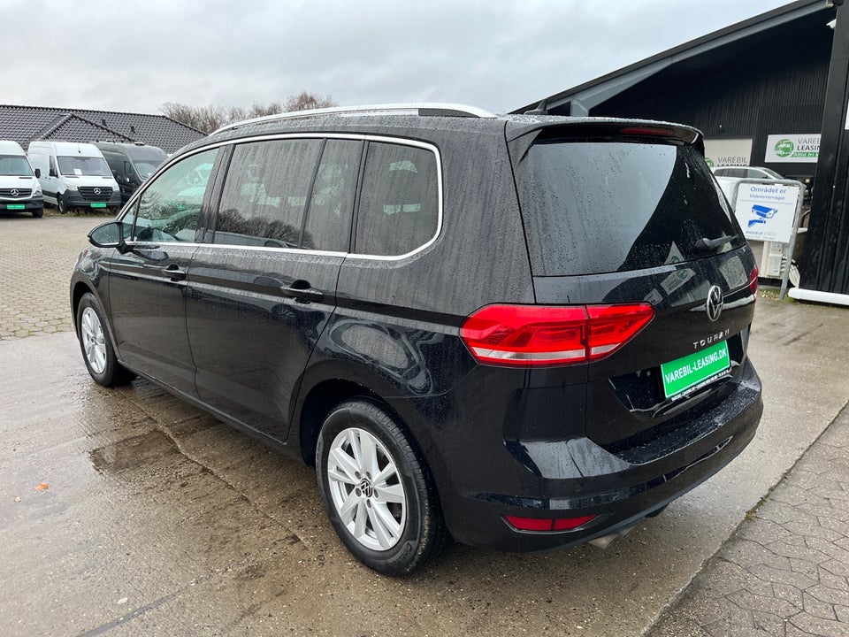 VW Touran 2,0 TDi 150 Highline DSG Van 5d