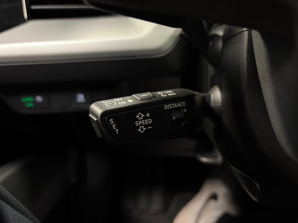 Audi Q4 e-tron 45 Advanced 5d