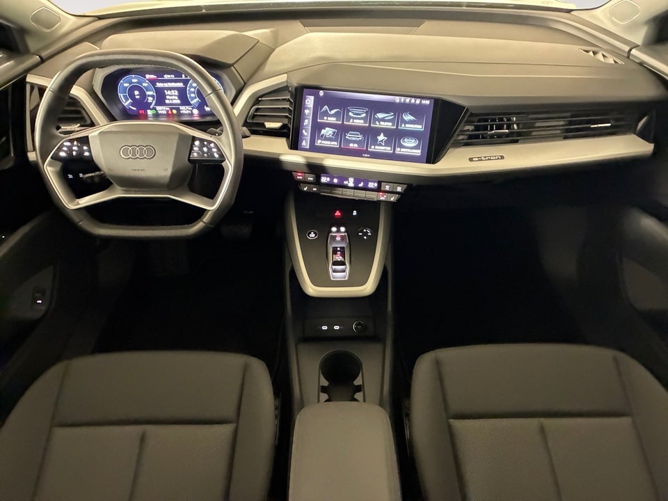 Audi Q4 e-tron 45 Progress 5d