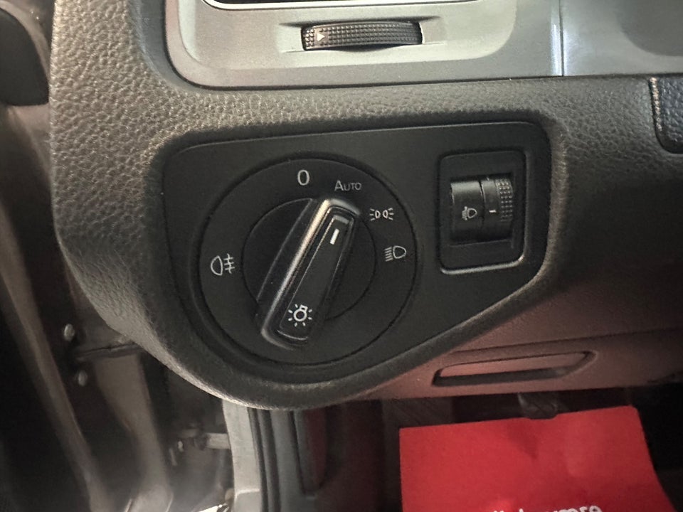 VW Golf VII 1,6 TDi 110 BlueMotion 5d