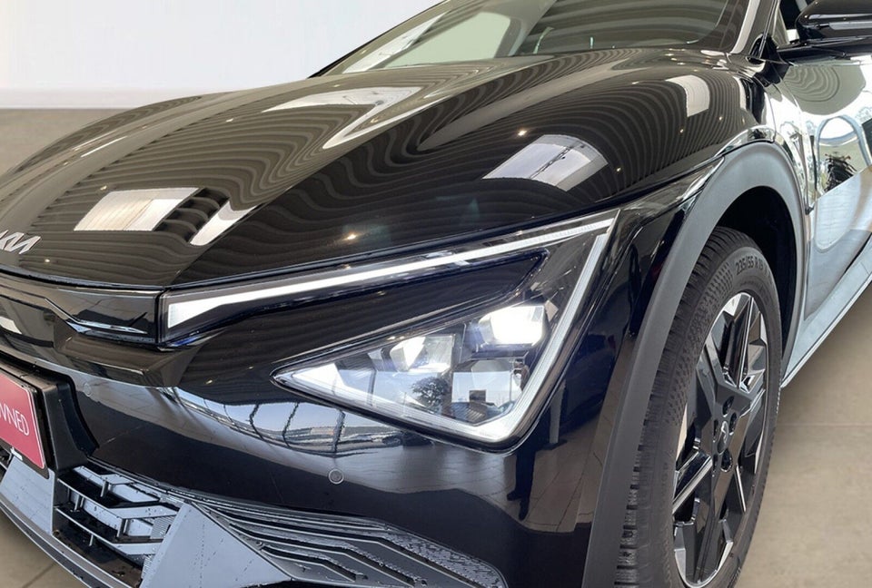 Kia EV6 84 Long Range Access 5d