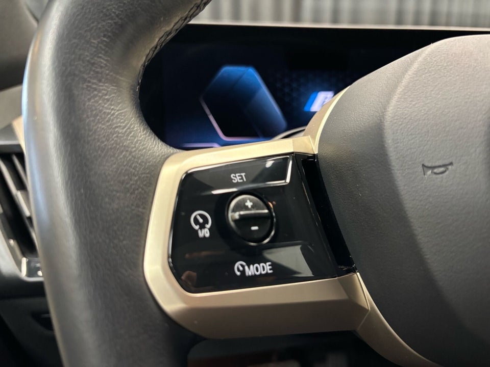 BMW iX xDrive40 5d