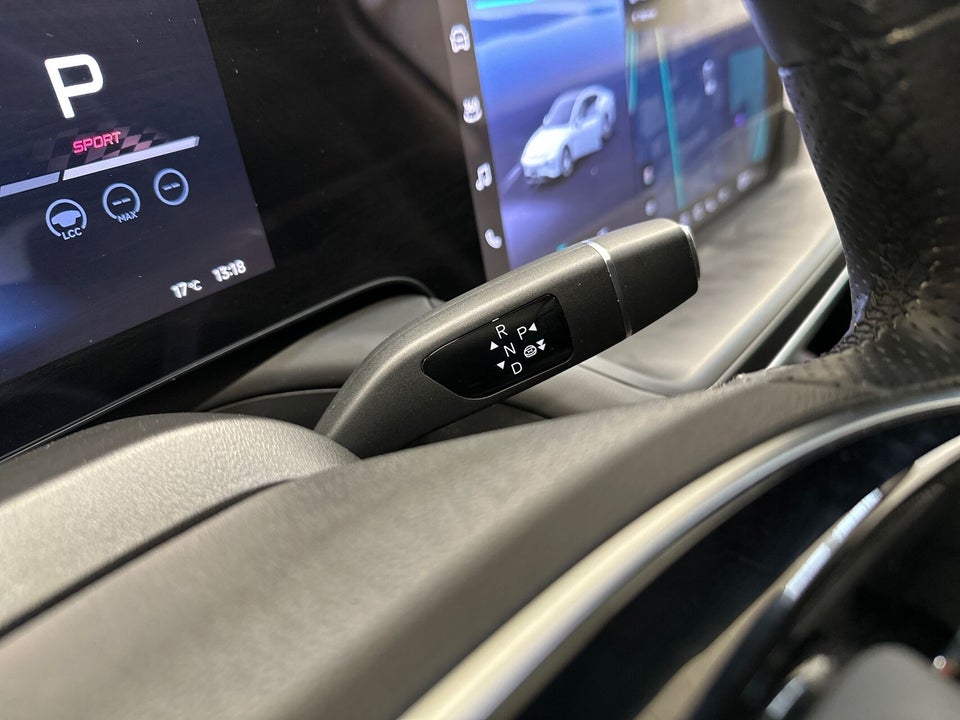 Xpeng P7 Long Range 4d