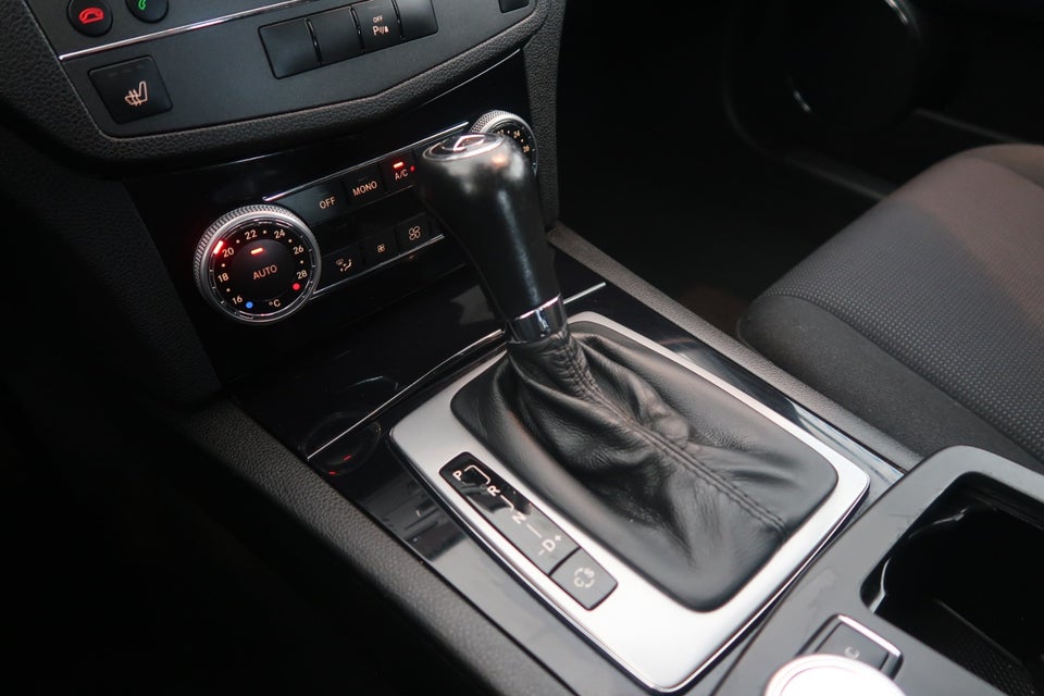 Mercedes C200 2,2 CDi Classic stc. aut. BE 5d