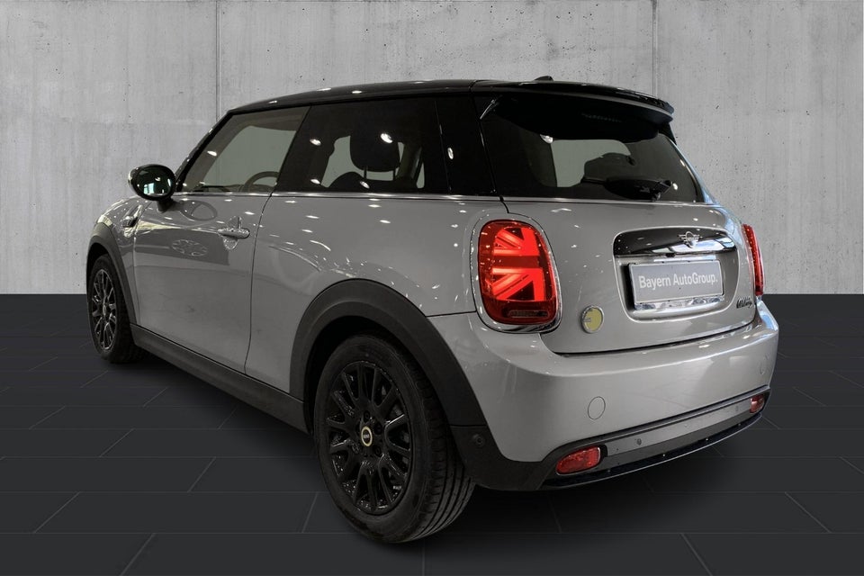 MINI Cooper SE Classic 3d