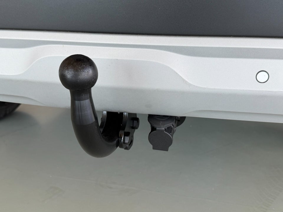 Renault Captur 1,3 TCe 140 Techno EDC 5d