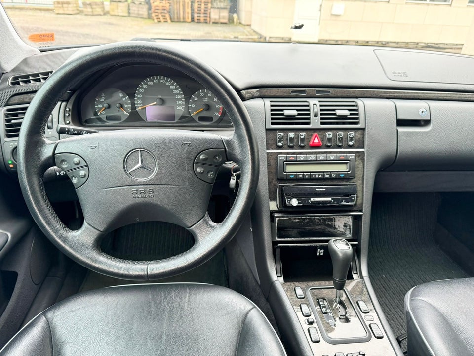 Mercedes E430 4,3 Avantgarde aut. 4d