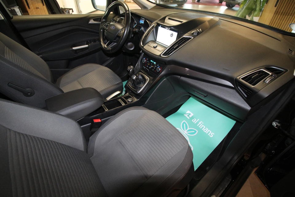 Ford C-MAX 1,0 SCTi 125 Titanium+ 5d