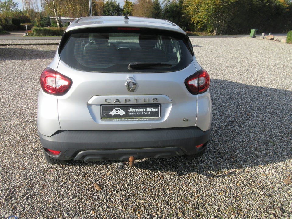Renault Captur 1,2 TCe 120 Expression 5d