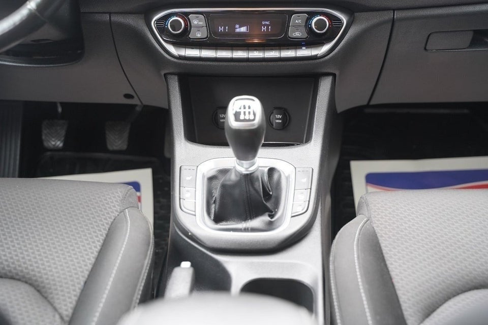 Hyundai i30 1,0 T-GDi Premium 5d