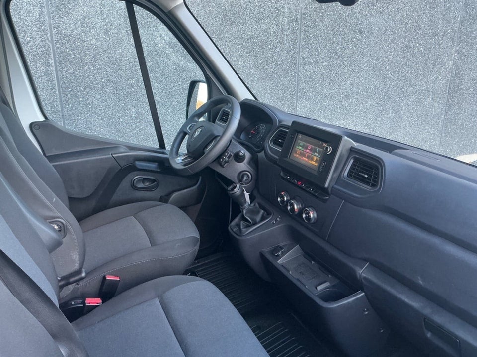 Renault Master IV T35 2,3 dCi 150 L3H2 Kassevogn Tekno