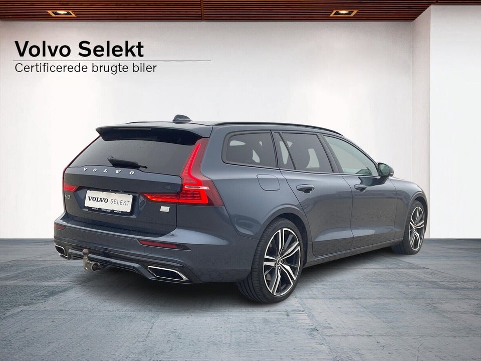 Volvo V60 2,0 T8 ReCharge R-Design aut. AWD 5d