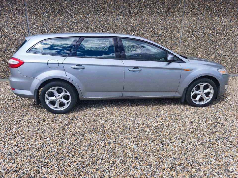 Ford Mondeo 1,6 Ti-VCT 125 Trend stc. 5d