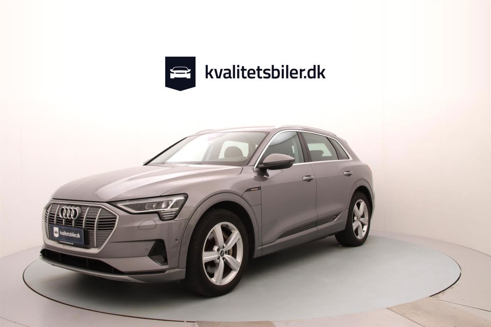 Audi e-tron 55 quattro 5d