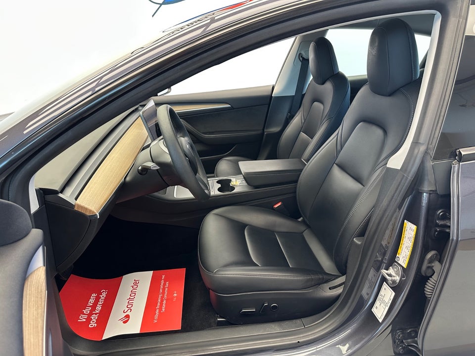 Tesla Model 3 Long Range AWD 4d