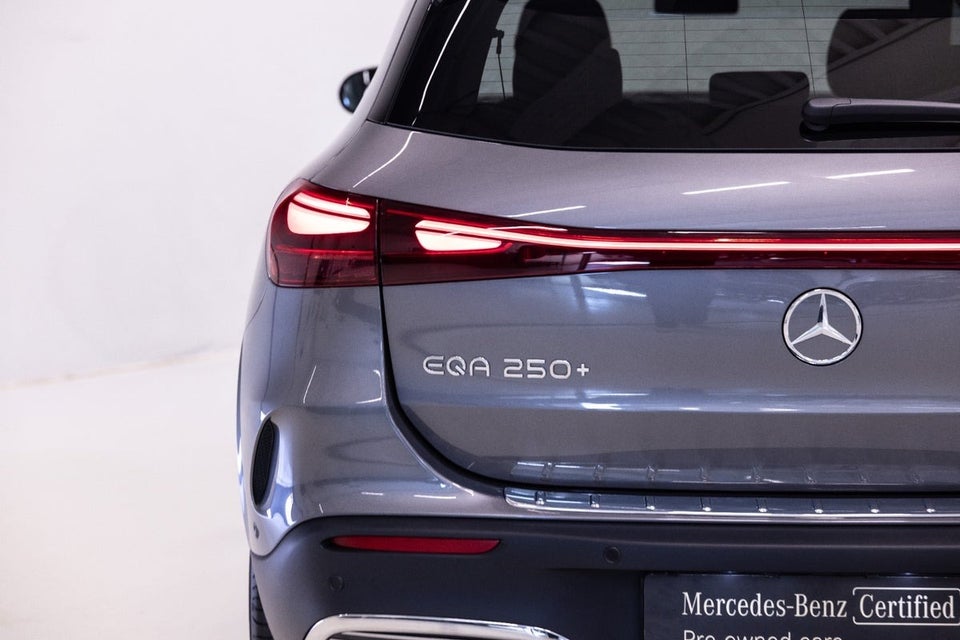 Mercedes EQA250+ AMG Premium 5d