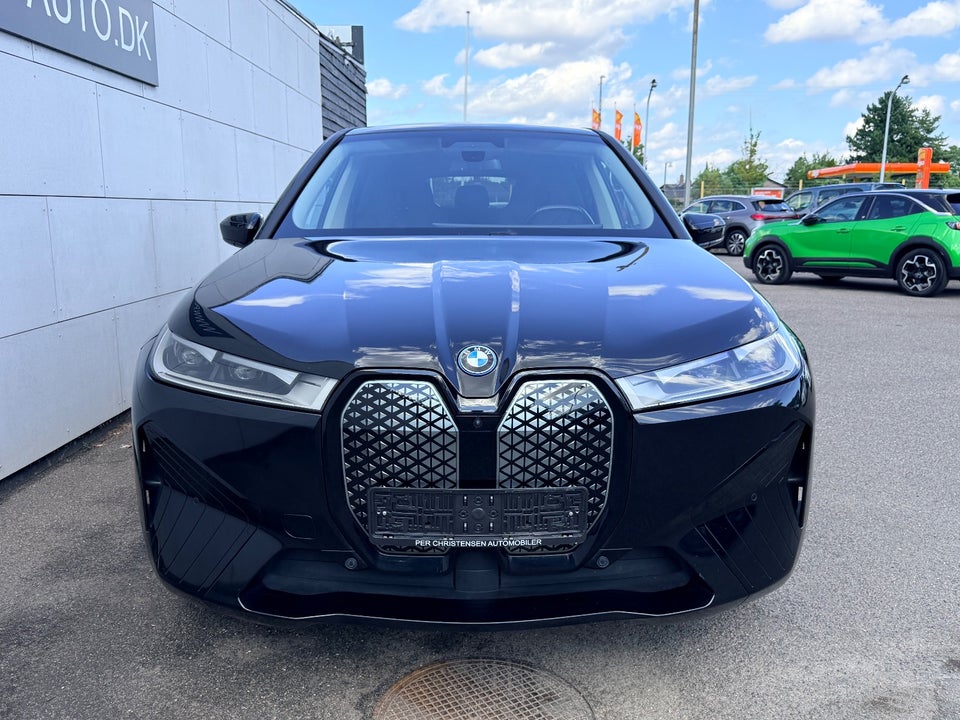 BMW iX xDrive40 Sport 5d