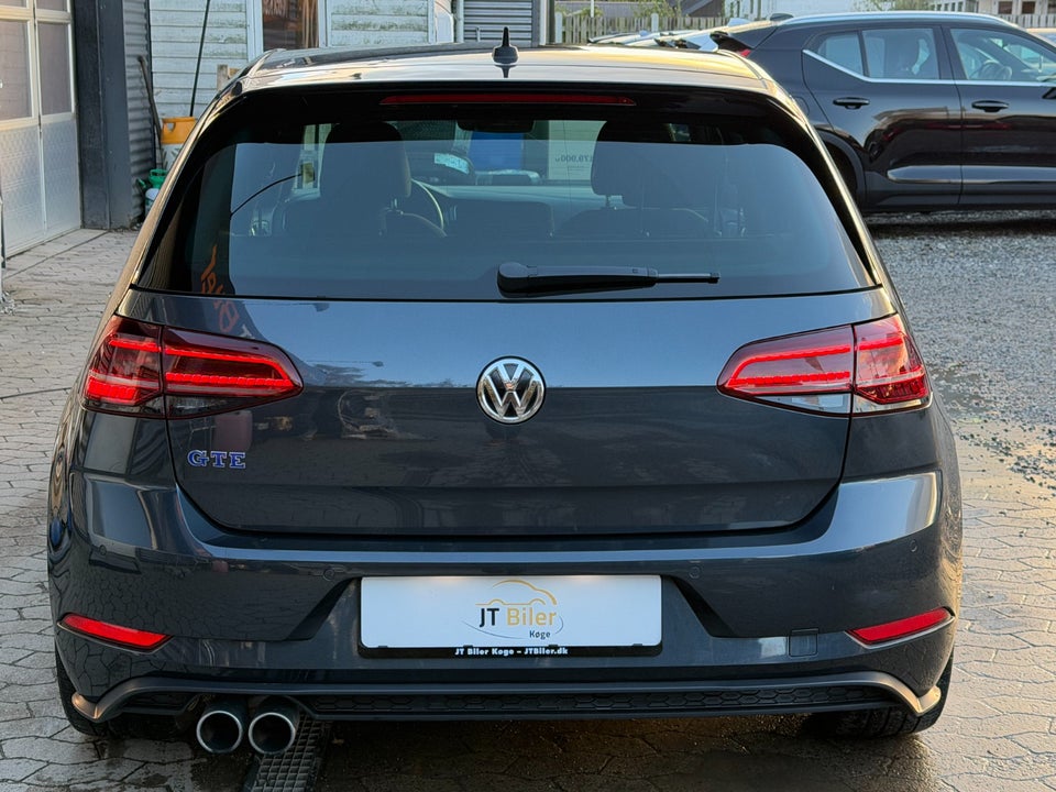 VW Golf VII 1,4 GTE DSG 5d