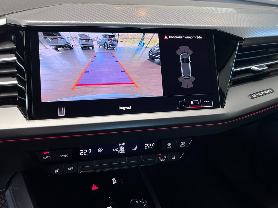 Audi Q4 e-tron 45 S-line 5d